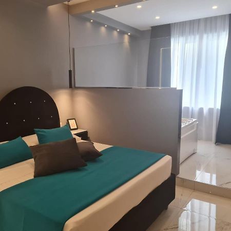 Maliziusella Hotel Napels Buitenkant foto