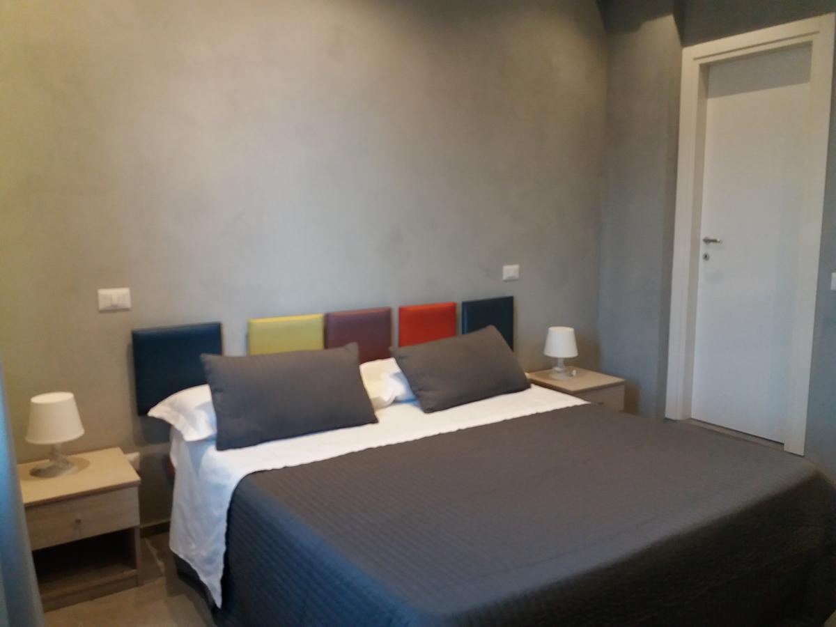 Maliziusella Hotel Napels Buitenkant foto